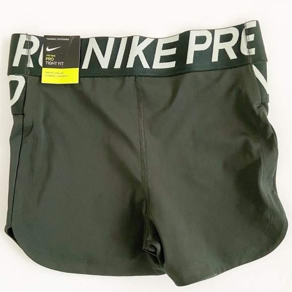 NIKE PRO INTERTWIST Shorts Size Small NWT - Picture 3 of 5